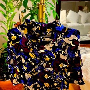 St John woman casual top St John 95 silk